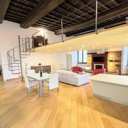 Terrazza Duomo With Spectacular Views La Posterna, 5 Mins Walk No02 דירה