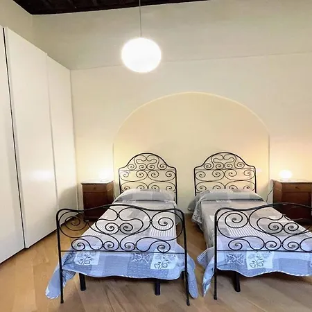 Terrazza Duomo With Spectacular Views La Posterna, 5 Mins Walk No02 * ספולטו