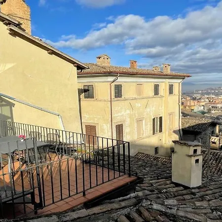 Terrazza Duomo With Spectacular Views La Posterna, 5 Mins Walk No02 Spoleto