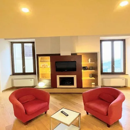 Terrazza Duomo With Spectacular Views La Posterna, 5 Mins Walk No02 ספולטו